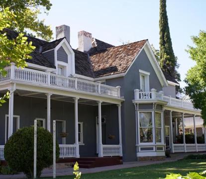 Photo of The Mulberry Inn -An Historic Bed and Breakfast