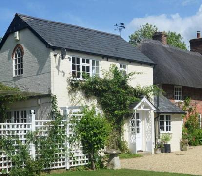 Adults Only Hotels in Enford (Wiltshire)