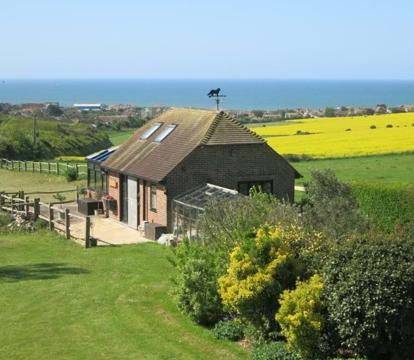 Photo of The Old Stable. Coombelands