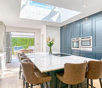 Photo of Luxury Georgian Townhouse with Cinema and parking