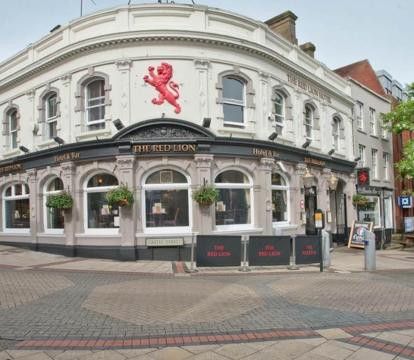 Photo of The Red Lion Hotel