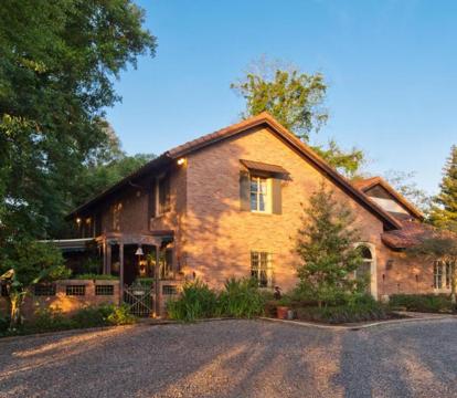 Photo of The Stockade Bed and Breakfast