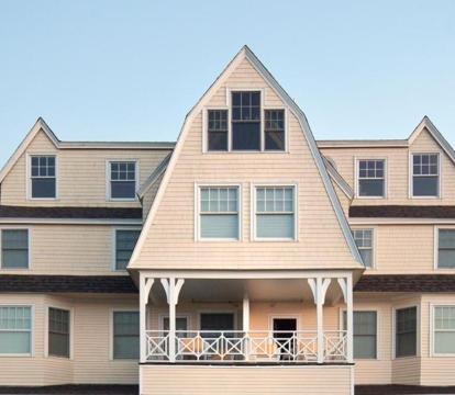 Photo of The Tides Beach Club