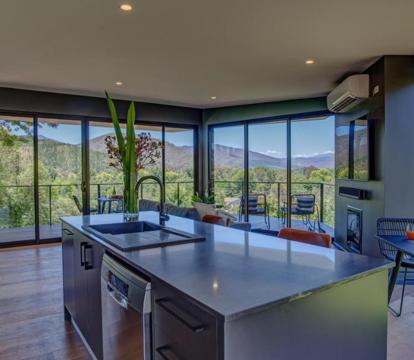 Photo of The View Bright