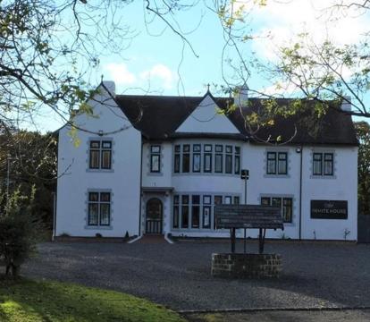 Photo of The White House