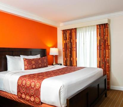 Best hotels with Hot Tub in room in West Orange (New Jersey)