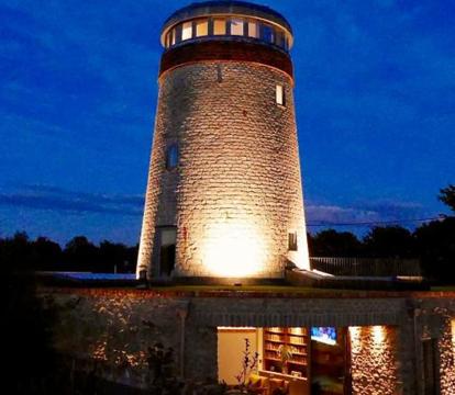 Photo of The Windmill Blackthorn Hill