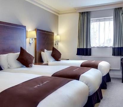 Photo of Apollo Hotel