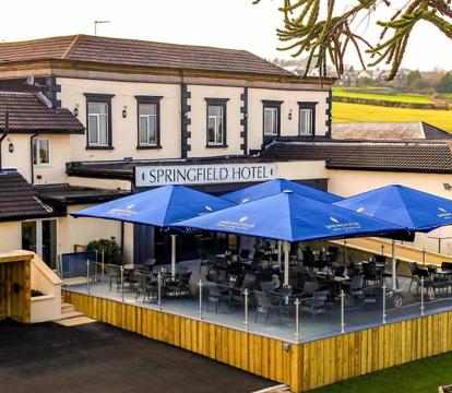 SpaHotels in Halkyn (Clwyd)