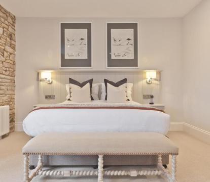 Photo of Tithe Barn - Self Check In Hotel