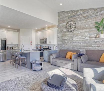 Photo of TJ Rancher - Corporate and Vacation Stay