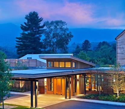 Photo of Topnotch Resort