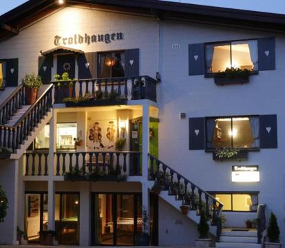 Photo of Troldhaugen Lodge - Adults Only