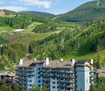 Photo of Lodge Tower