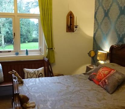 Photo of Victorian Gate House Own Bathroom