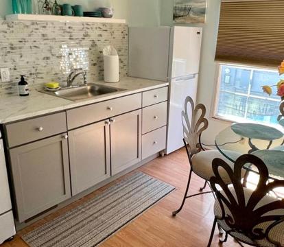 Photo of Gray Heron House