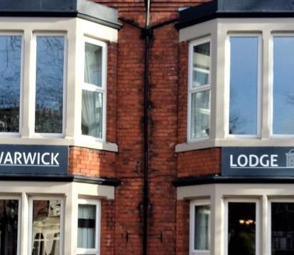 Photo of Warwick Lodge