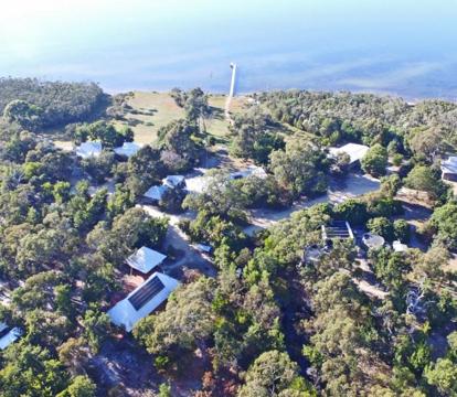 Photo of Waterfront Retreat At Wattle Point