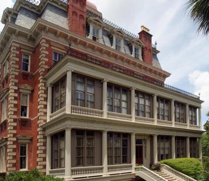 Photo of Wentworth Mansion