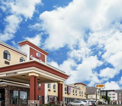 Photo of Comfort Suites Fairgrounds West