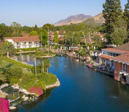Photo of Westlake Village Inn