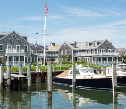 Photo of White Elephant Hotel