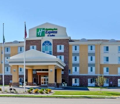 Best hotels with Spa and Wellness Center in Williston (North Dakota)