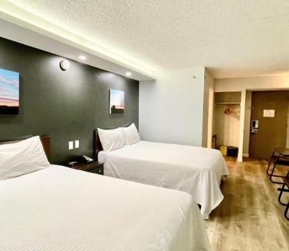 Photo of Travelodge by Wyndham Winnipeg