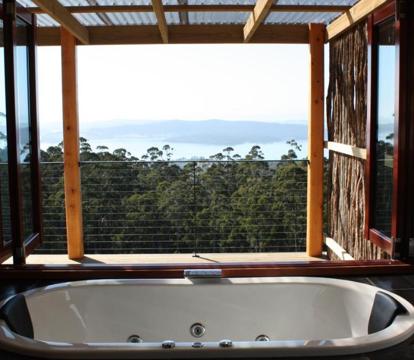 Photo of Woodbridge Hill Hideaway