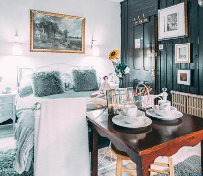 Photo of Wool Combers Rest & Brönte Parsonage - Haworth