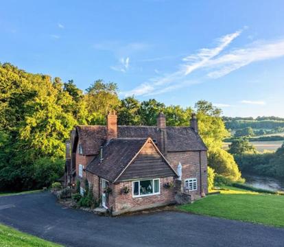 Photo of Worralls Grove Guest Farm House